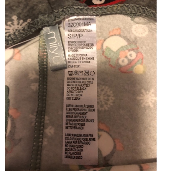 Festive winter holidays themed high rise stretch leggings NWT - Picture 4 of 5